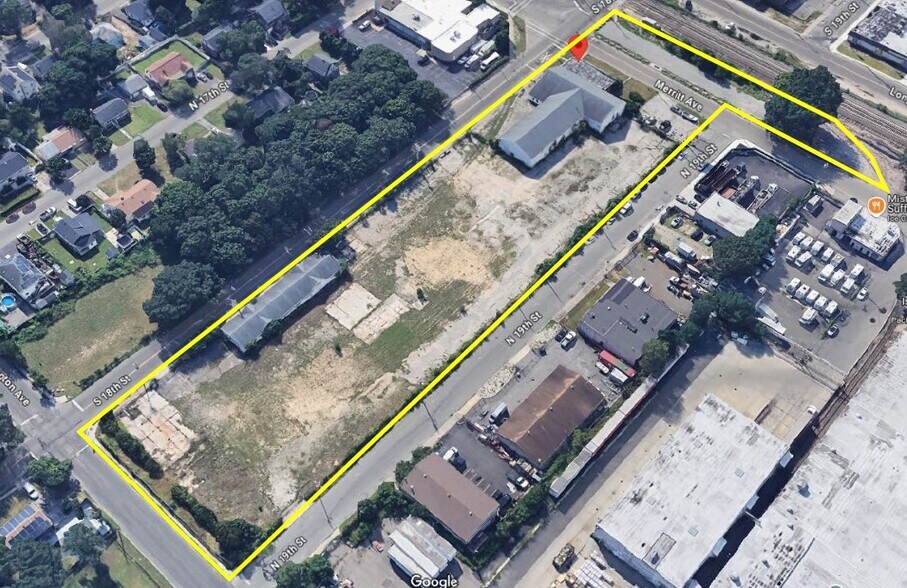 271 Merritt Ave, Wyandanch, NY à vendre - Aérien - Image 1 de 2