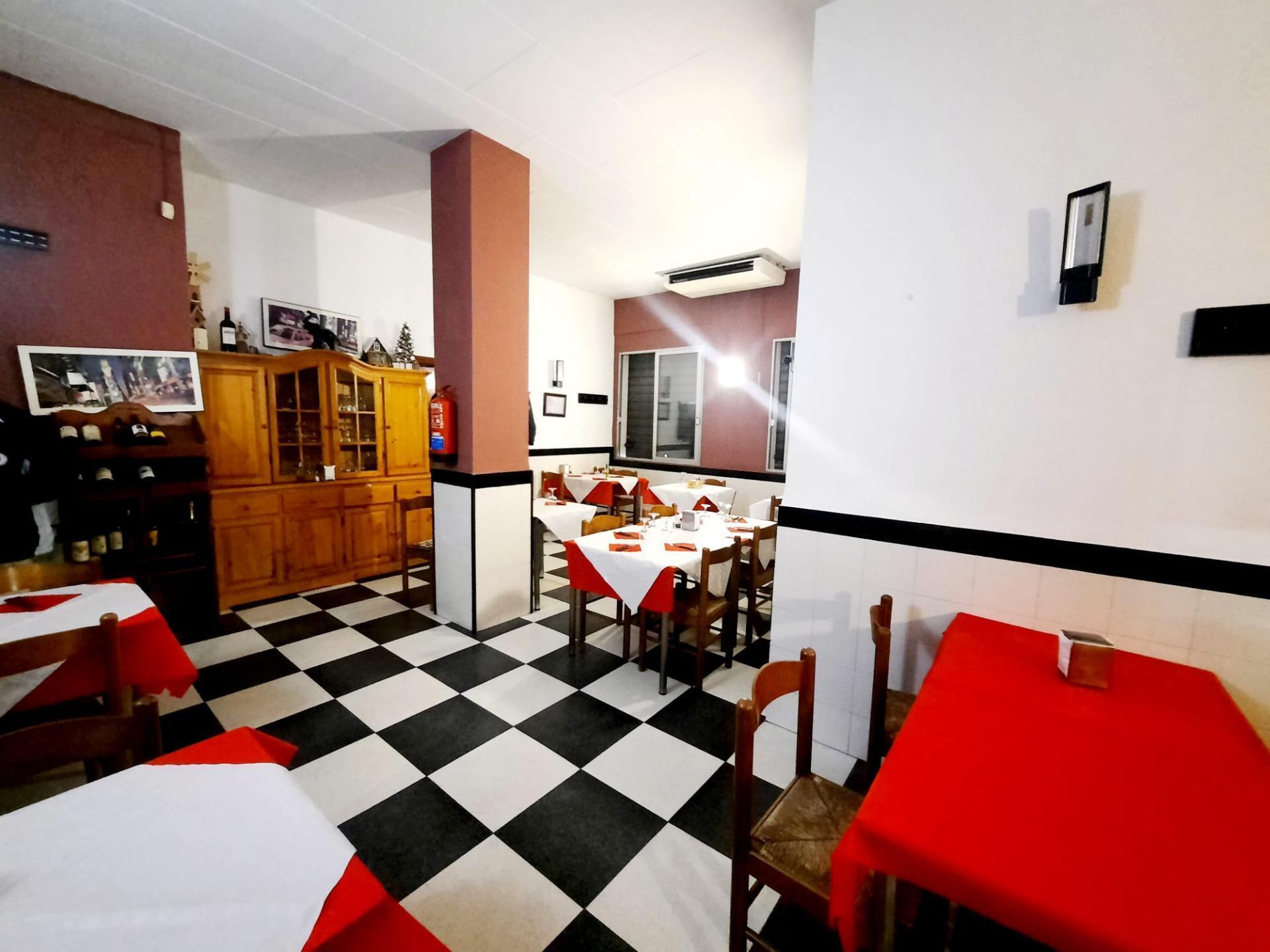 Retail in L'Alcúdia, Valencia for sale Building Photo- Image 1 of 27