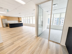 580 Hornby St, Vancouver, BC for lease Interior Photo- Image 2 of 3