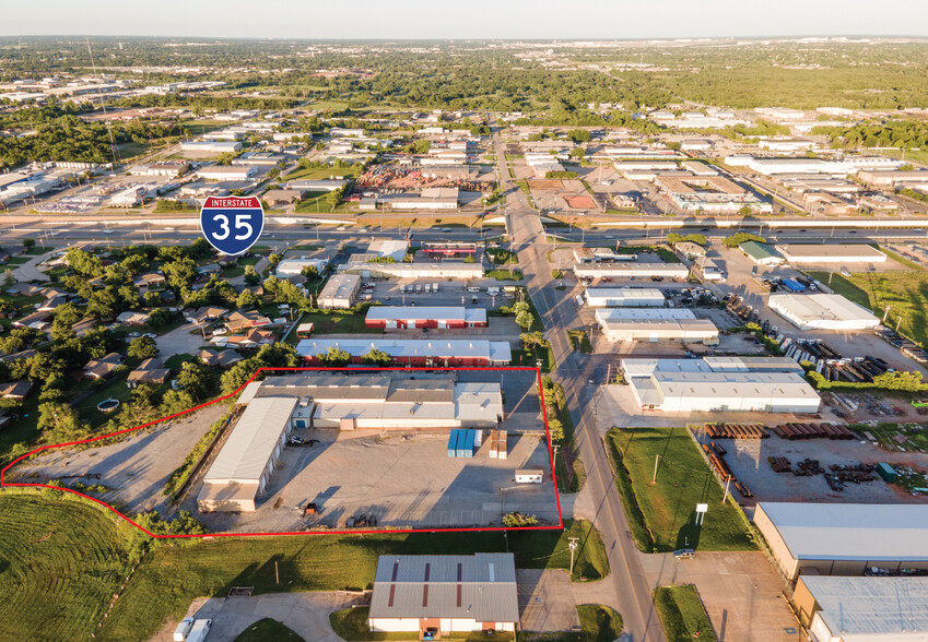 1313 SE 25th St, Oklahoma City, OK à louer - Photo du bâtiment - Image 3 de 14