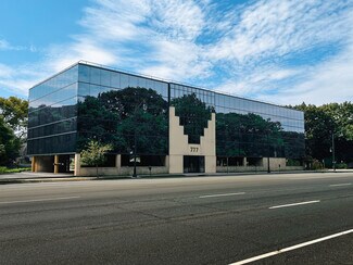 Plus de détails pour 777 Sunrise Hwy, Lynbrook, NY - Bureau à louer