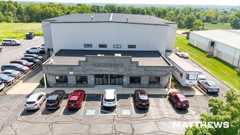 79 Cuyahoga Falls Industrial Pky, Stow, OH for sale - Building Photo - Image 1 of 3
