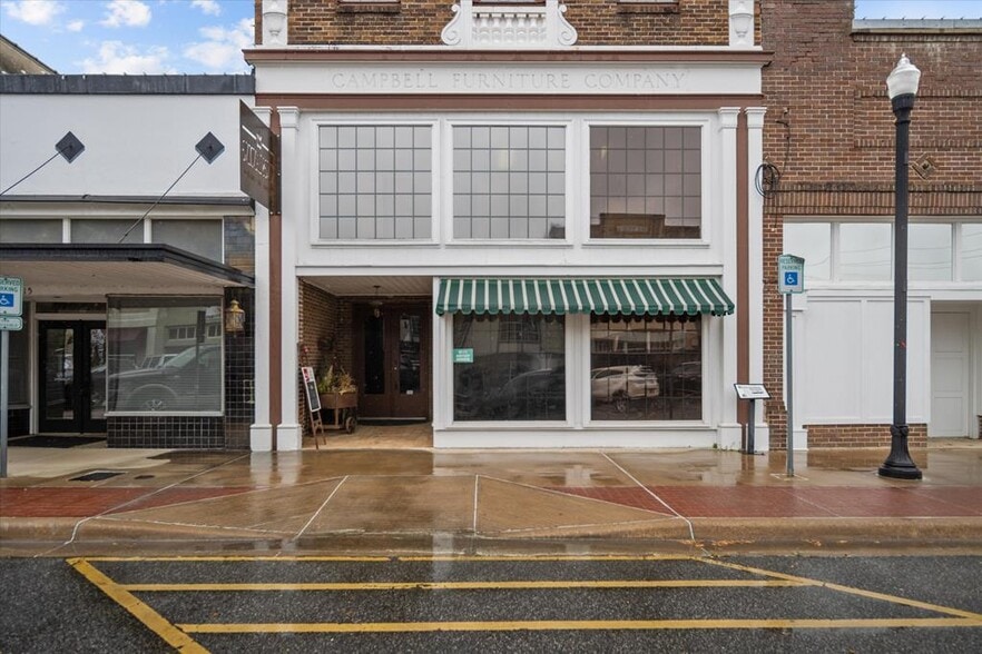 117 E Lufkin Ave, Lufkin, TX for sale - Primary Photo - Image 1 of 23