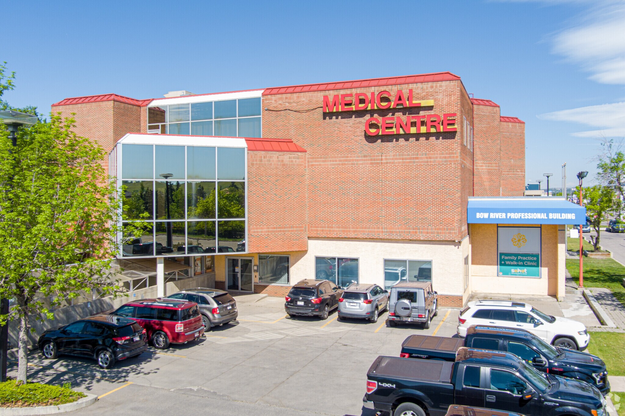 4411 16th Ave NW, Calgary, AB for lease Building Photo- Image 1 of 4