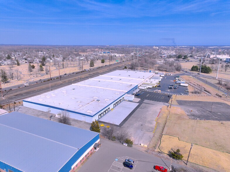 3001 State Rd, Croydon, PA à louer - Photo du bâtiment - Image 2 de 6