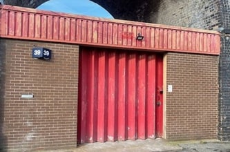 Crossland Ct, Leeds à louer Photo du bâtiment- Image 1 de 2