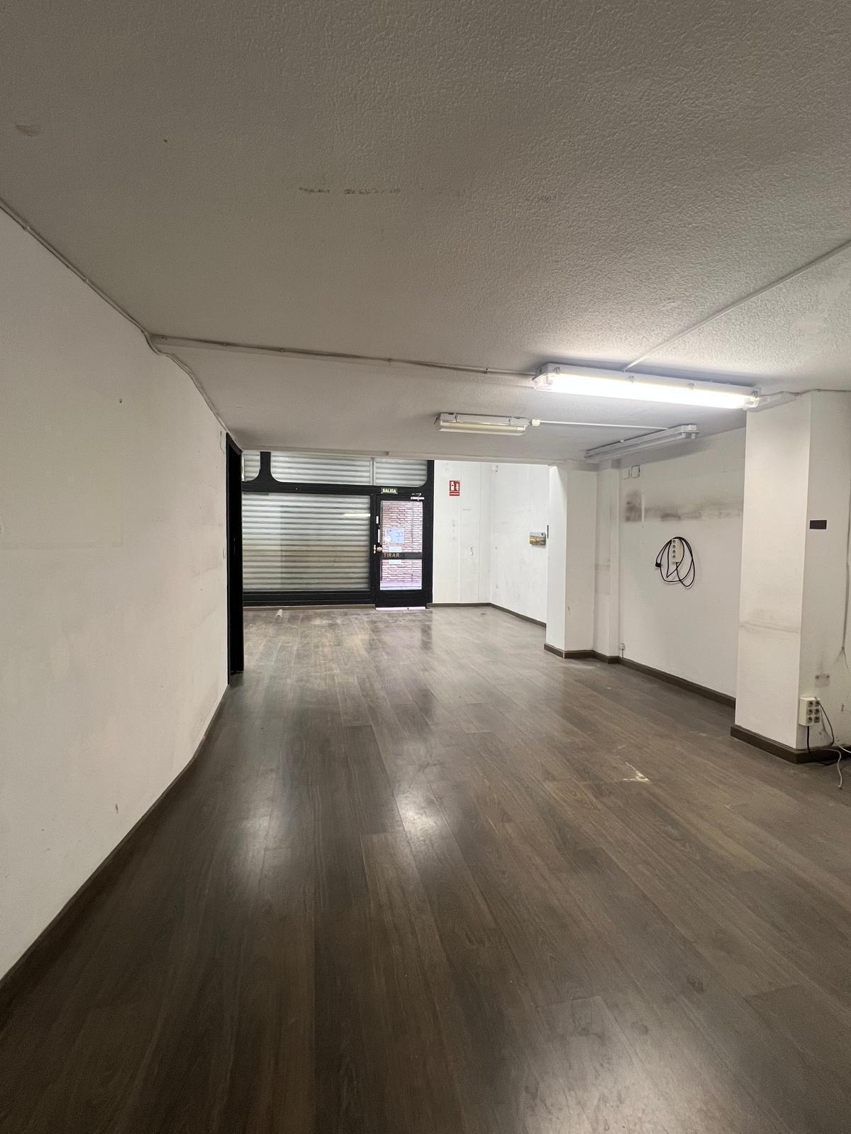 Retail in Córdoba, Córdoba for lease Interior Photo- Image 1 of 15