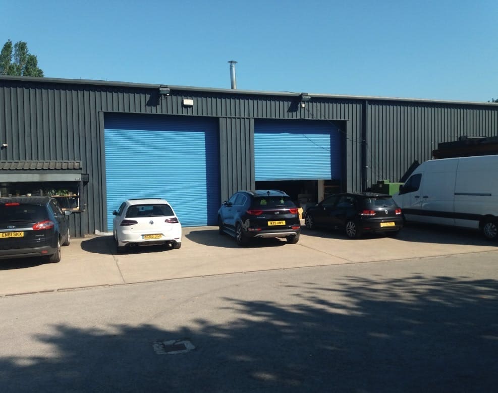 Globe Ln, Dukinfield for lease Building Photo- Image 1 of 4