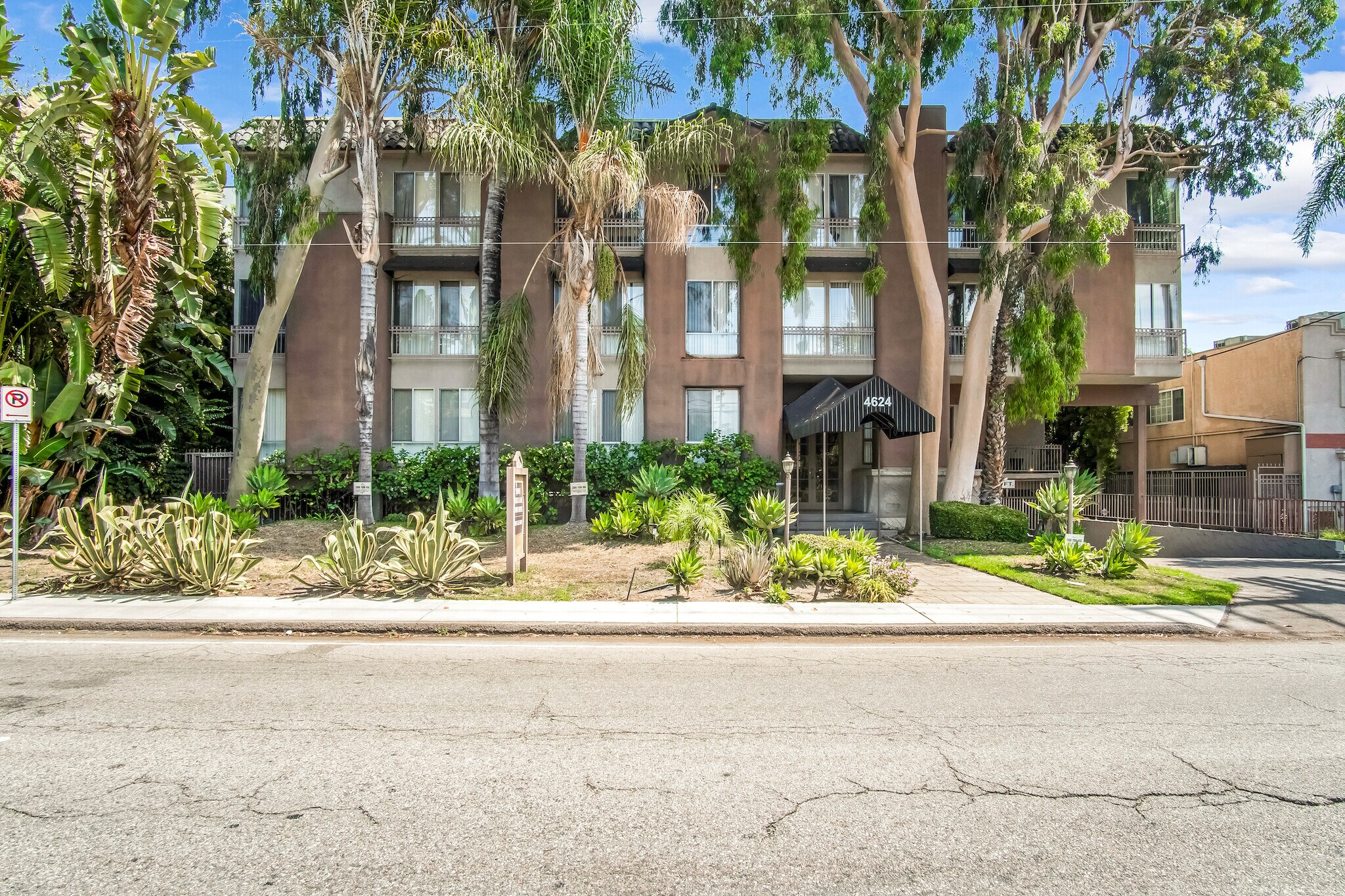 4624 Cahuenga Blvd, Toluca Lake, CA for sale Building Photo- Image 1 of 1