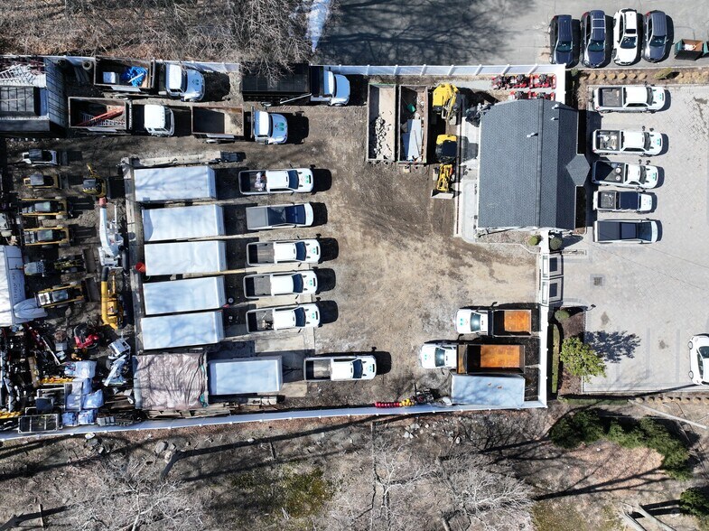 90 Ramapo Valley Rd, Oakland, NJ à louer - Photo du bâtiment - Image 2 de 16