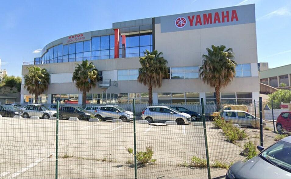 206 Boulevard De Plombieres, Marseille à louer - Photo du bâtiment - Image 3 de 11