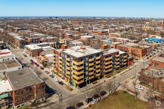 2365 Rue Des Carrieres, Montréal, QC - Aérien  Vue de la carte