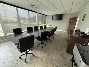 124 Carson Rd N, Birmingham, AL for lease Interior Photo- Image 2 of 3