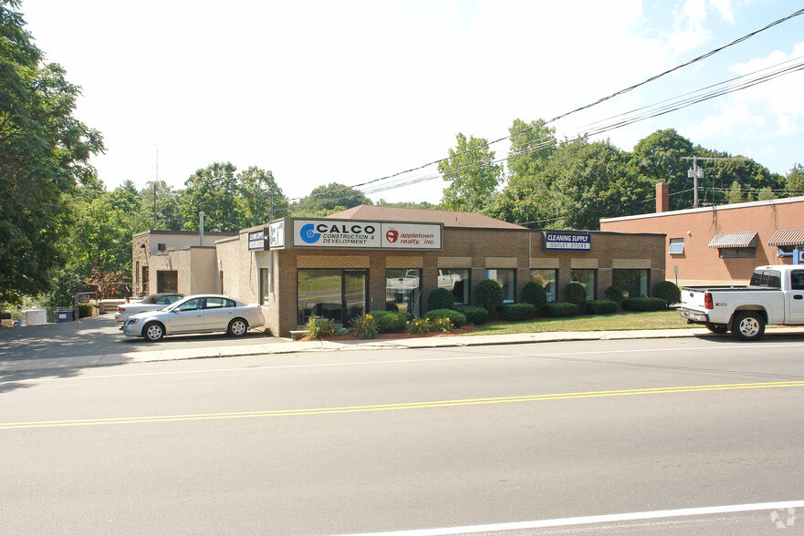 71 Church Ave, Bristol, CT for lease - Building Photo - Image 1 of 5