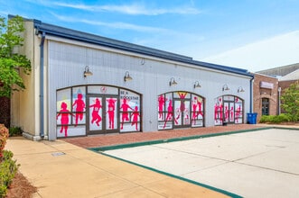 101-203 N OWA Blvd, Foley, AL for lease Building Photo- Image 2 of 9
