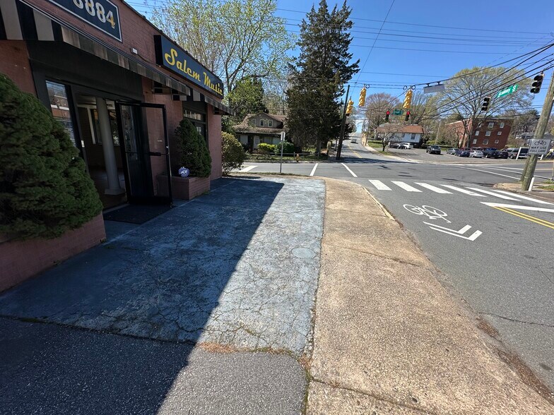 601 S Broad St, Winston-Salem, NC for sale - Building Photo - Image 3 of 18