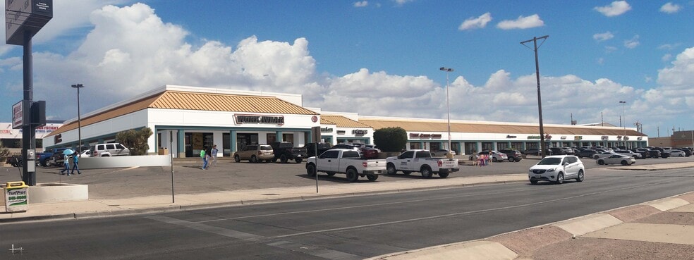 1360 N Lee Trevino Dr, El Paso, TX for lease - Building Photo - Image 1 of 1