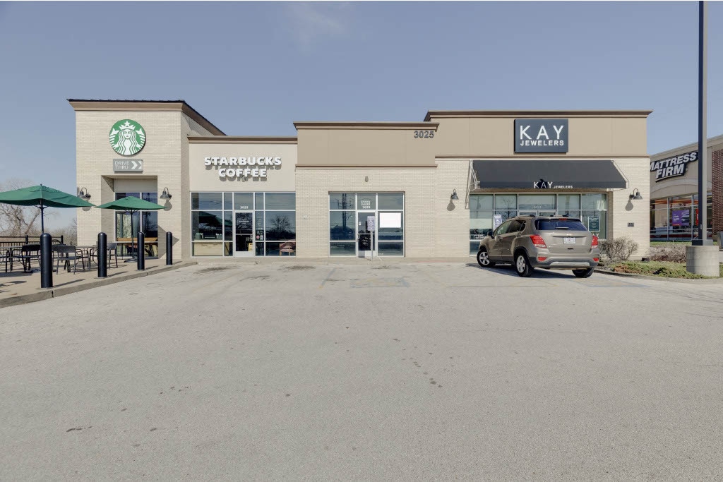 3025 N Highway 67, Florissant, MO for lease Primary Photo- Image 1 of 6