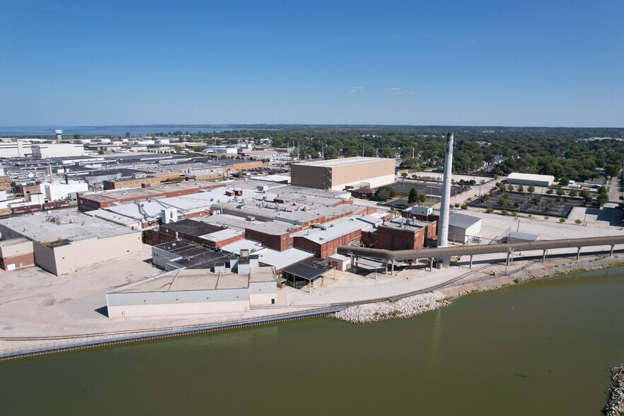 500 Day St, Green Bay, WI for sale - Building Photo - Image 3 of 4