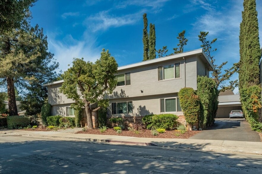 660 Roble Ave, Menlo Park, CA for sale - Building Photo - Image 1 of 17
