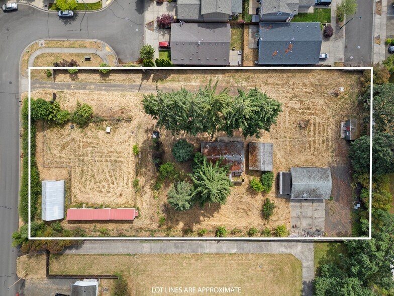 2762 Willamina Ave, Forest Grove, OR for sale - Primary Photo - Image 1 of 14