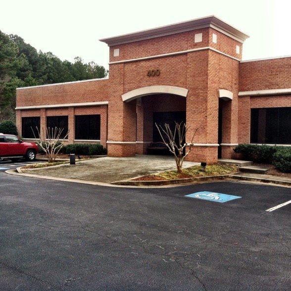 400 Westpark Ct, Peachtree City, GA à vendre - Photo du bâtiment - Image 3 de 3