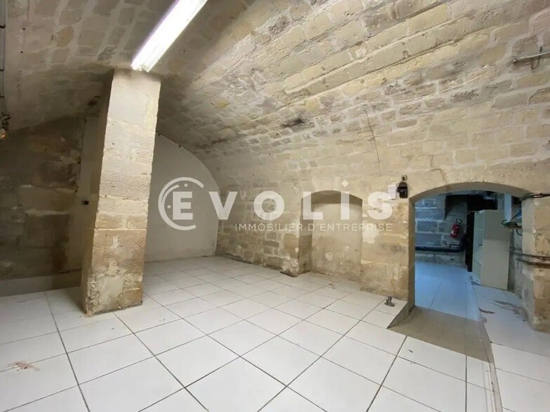 Commerce de détail dans Paris à vendre - Photo intérieure - Image 2 de 7