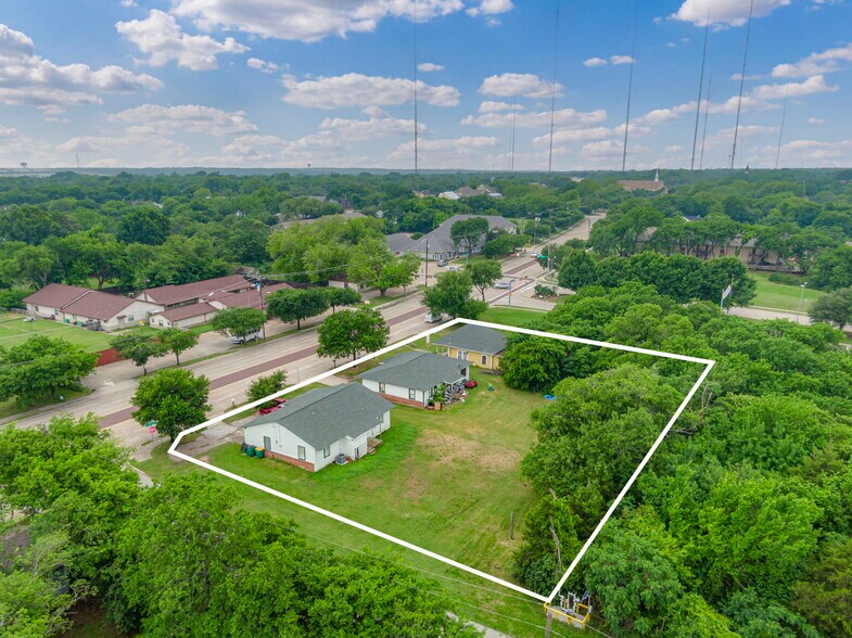 301 W Belt Line Rd, Cedar Hill, TX à vendre - Photo du bâtiment - Image 2 de 26
