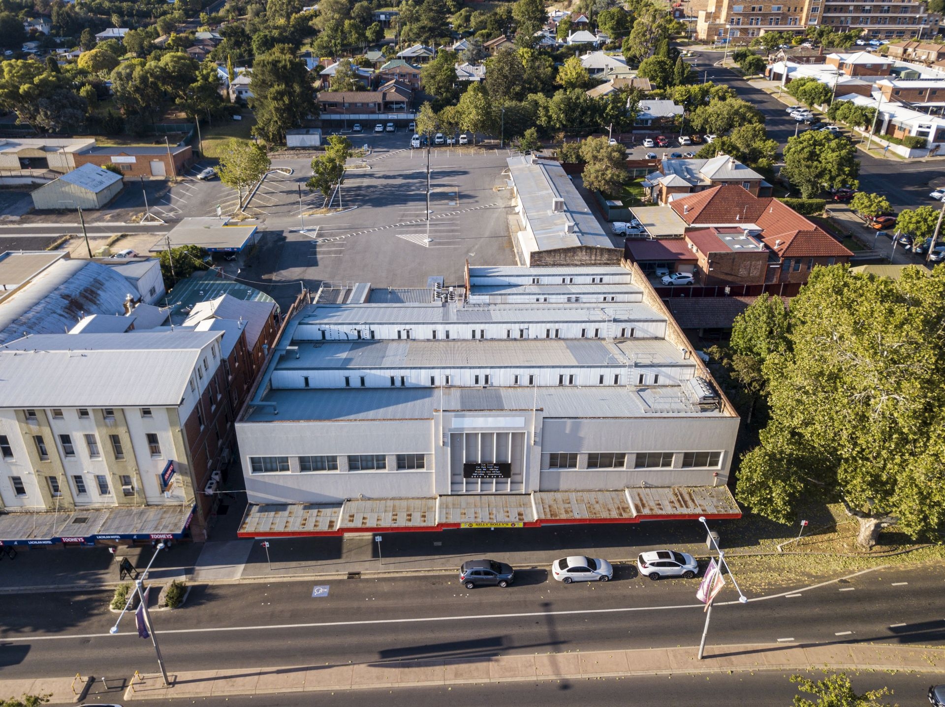 74 Kendal St, Cowra for lease Primary Photo- Image 1 of 5