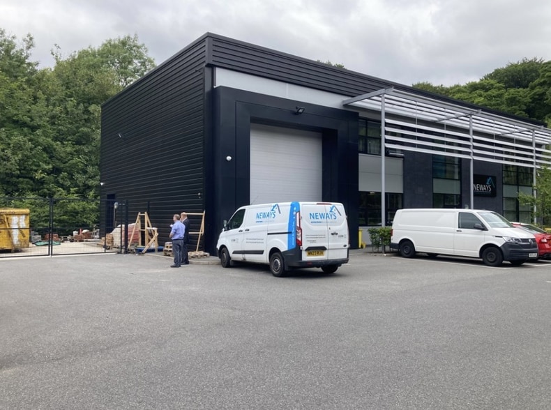 Churchill Way, Sheffield for lease - Building Photo - Image 2 of 2