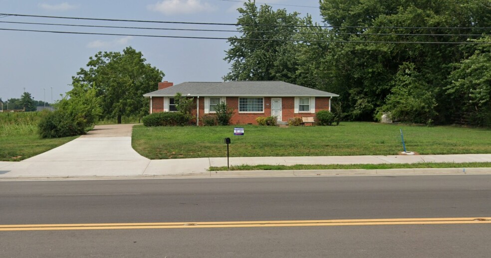 1231 Rossview Rd, Clarksville, TN for sale - Primary Photo - Image 1 of 5