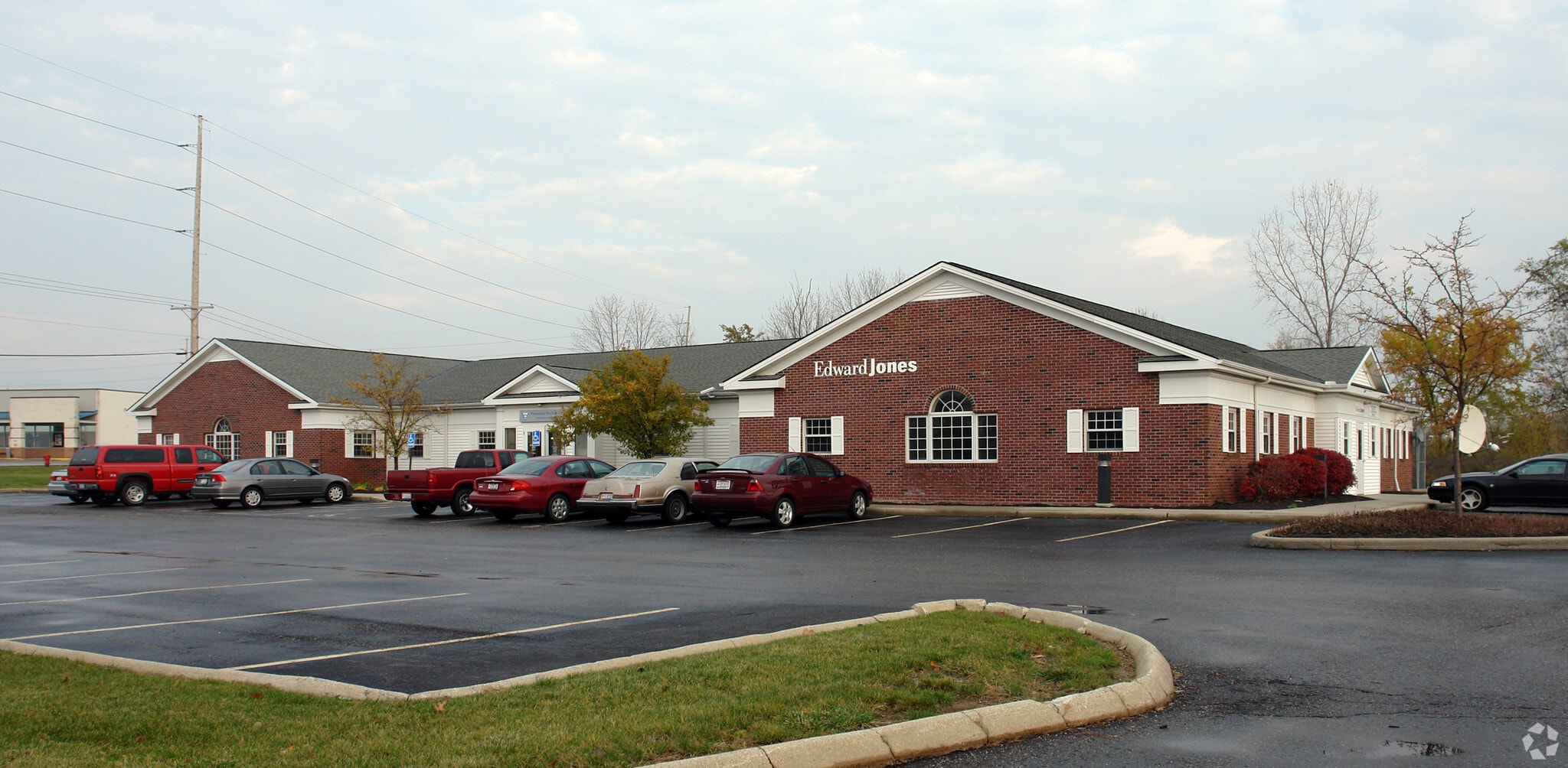 9200 Staples Dr, Streetsboro, OH for lease Primary Photo- Image 1 of 28