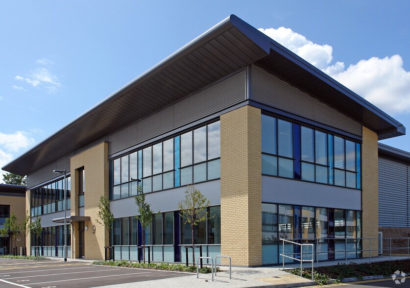 9 Waterside Ct, Dartford à louer - Photo du bâtiment - Image 3 de 4