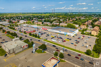 12700-12910 Rue Sherbrooke E, Montréal, QC - aerial  map view