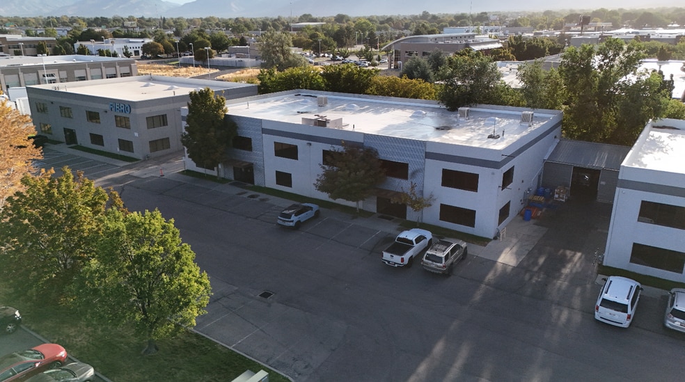 8687 700 West, Sandy, UT for lease - Primary Photo - Image 1 of 2