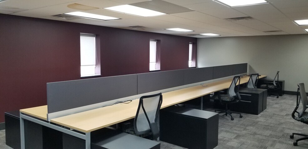 312-314 Martin Luther King Jr Blvd, Evansville, IN for sale - Building Photo - Image 3 of 16