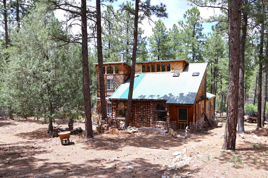 13 Nottingham Dr, Estancia, NM à vendre - Photo du bâtiment - Image 2 de 30