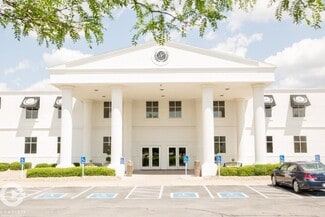 More details for 11830 Stonegate Dr, Omaha, NE - Specialty for Sale