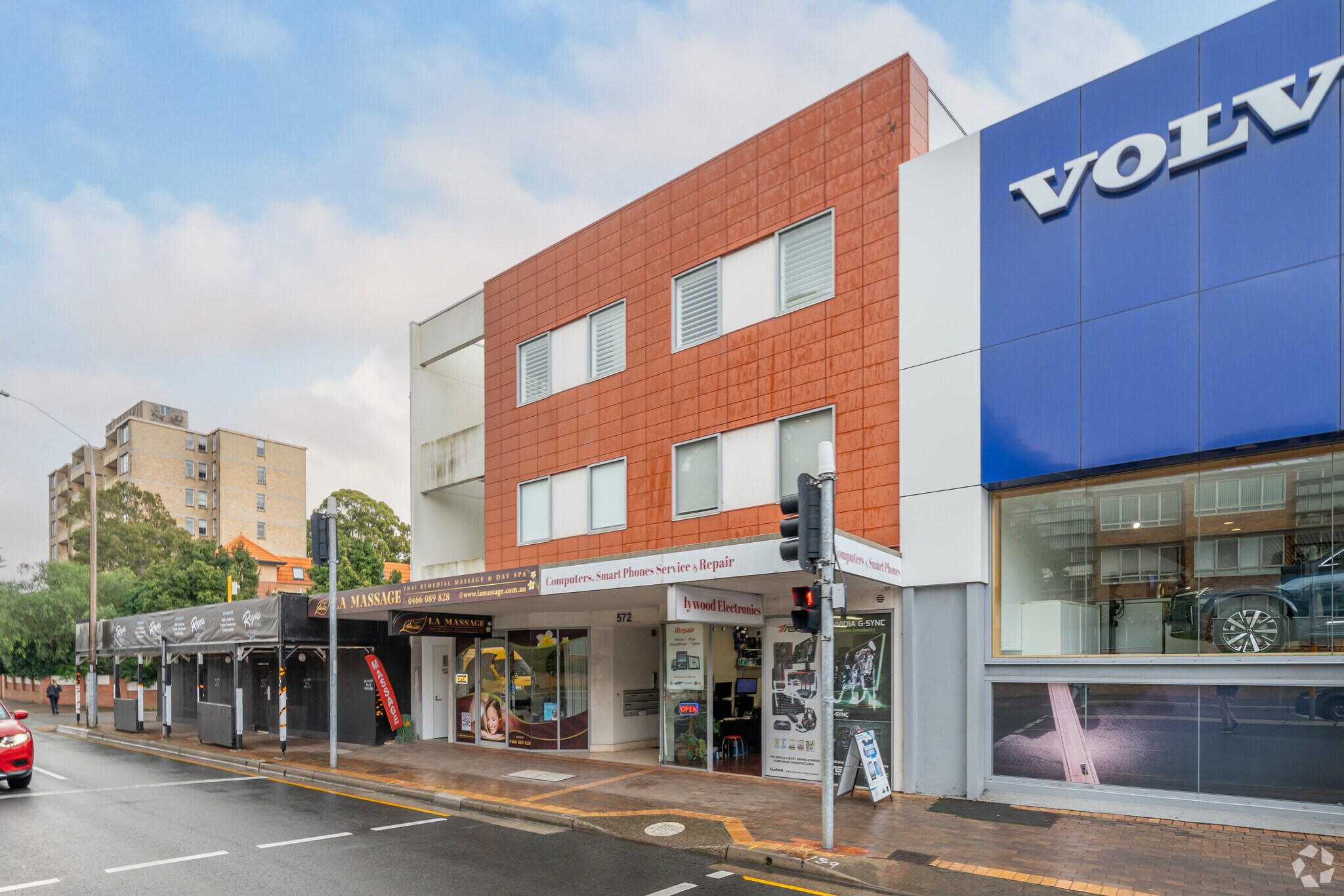 572-574 Military Road, Mosman for sale Primary Photo- Image 1 of 4