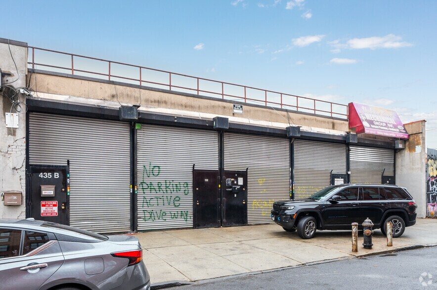 435 Austin Pl, Bronx, NY à louer - Photo du bâtiment - Image 1 de 6