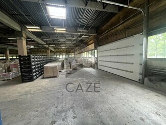 Plus de détails pour Local d'activités à louer