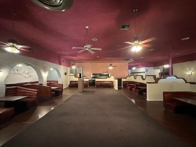 540 W Main St, Barstow, CA à louer - Photo intérieure - Image 3 de 28