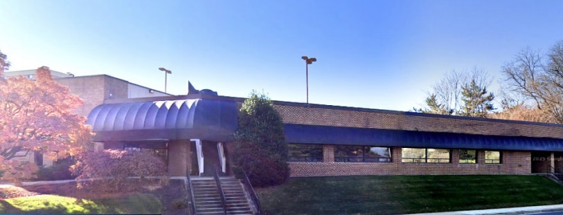 700 Russell Ave, Gaithersburg, MD à louer - Photo principale - Image 1 de 5