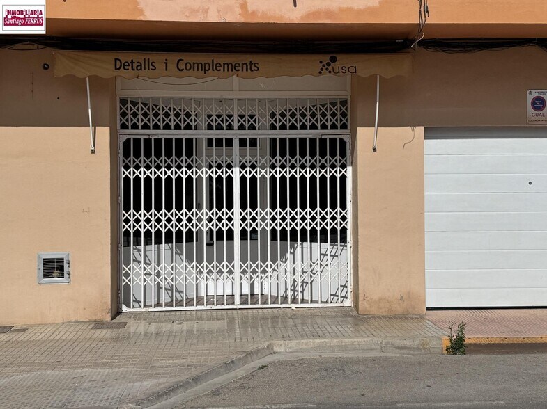 Retail in València, Valencia for lease - Building Photo - Image 1 of 5