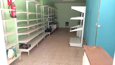 Retail in Guadalajara, Guadalajara for lease Interior Photo- Image 2 of 2