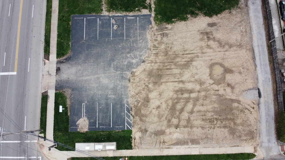 1600 W 5th Ave, Columbus, OH for lease - Aerial - Image 2 of 6