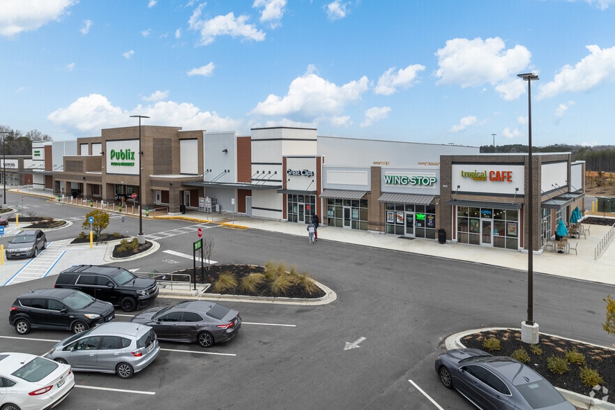 952 Harbins Rd, Dacula, GA for lease - Primary Photo - Image 1 of 7