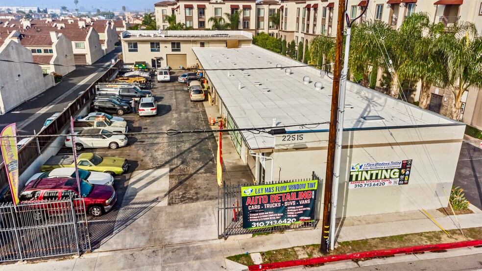 22515 S Vermont Ave, Torrance, CA à vendre - Photo du bâtiment - Image 1 de 10