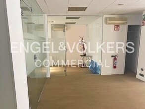 Office in Madrid, Madrid for lease Interior Photo- Image 2 of 6