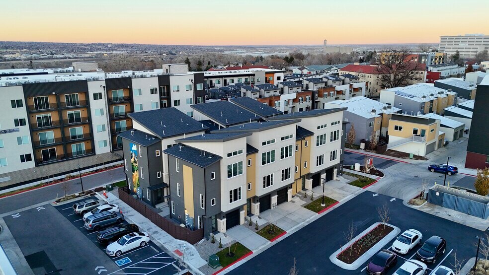 2900 – 2940 W Parkside Place, Denver, CO à vendre - Photo du bâtiment - Image 3 de 34
